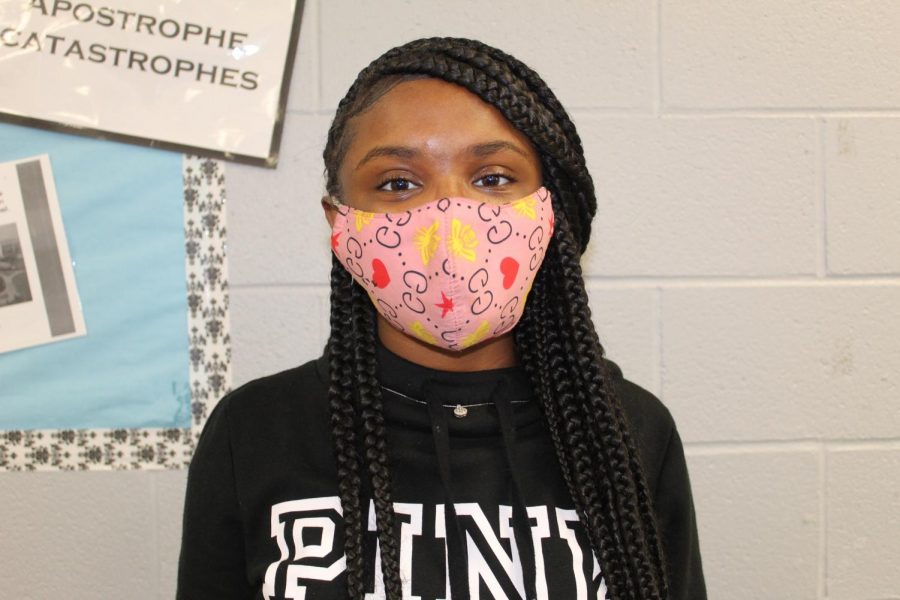 Jamya Hassell, a sophomore, usually wears cloth masks to school. Cloth masks are able to do the same things as a surgical mask, but they can be washed and reused. The CDC recommends cloth masks to have at least two layers of fabric, as the more layers make the mask more effective.