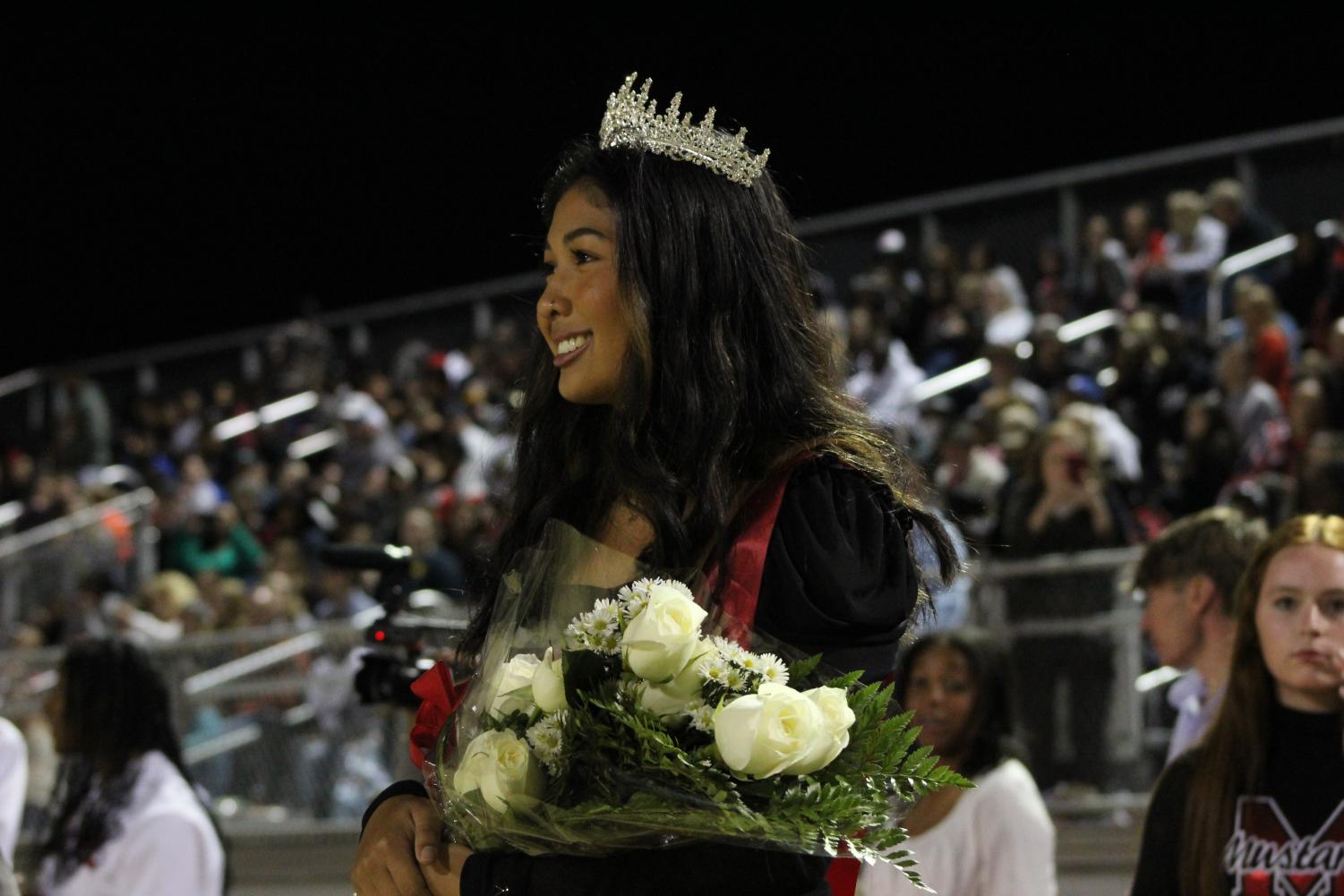 Shainah+Walker+crowned+new+Homecoming+Queen+%7C+Homecoming+Court+2022+%7C+Slideshow