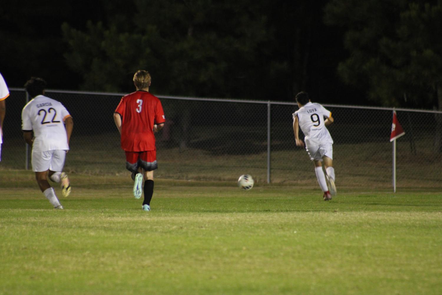 Boys+Soccer+triumph+over+Southaven+3-0+%7C+Game+slideshow.