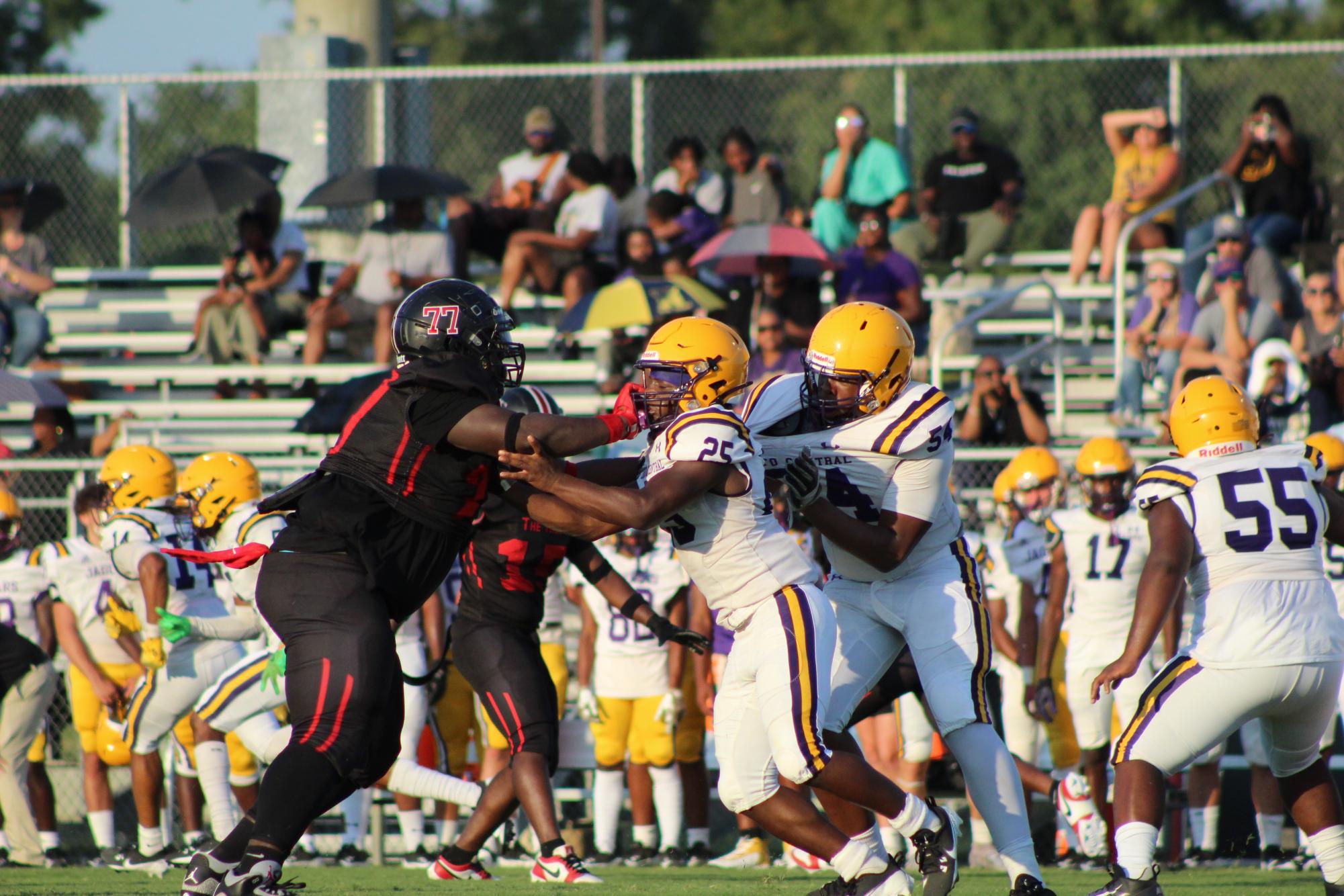 Football’s jamboree game foreshadows season’s future.